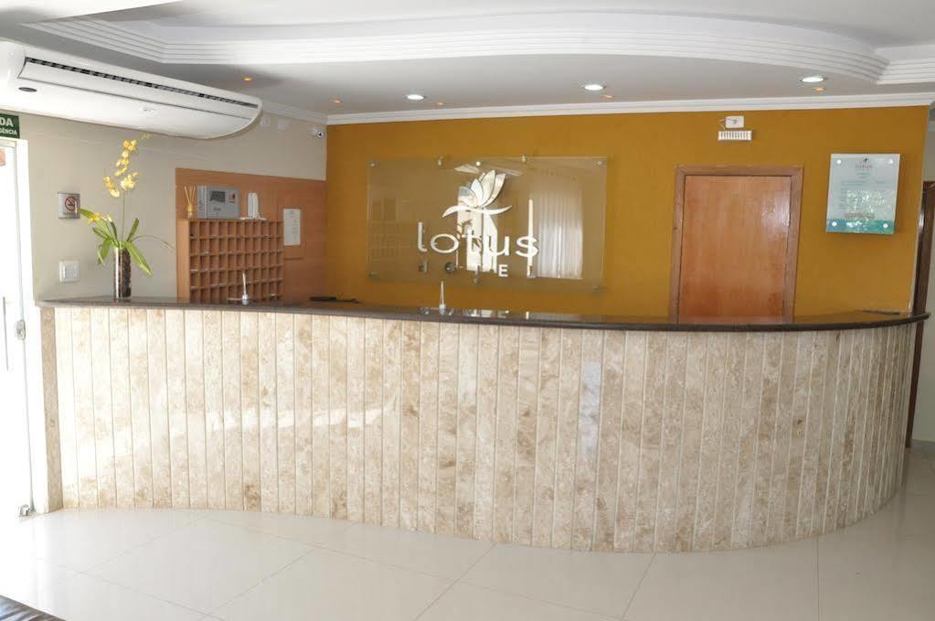 Lotus Hotel - A 6 Km Do Santuario De Aparecida-Sp Guaratinguetá Exterior foto
